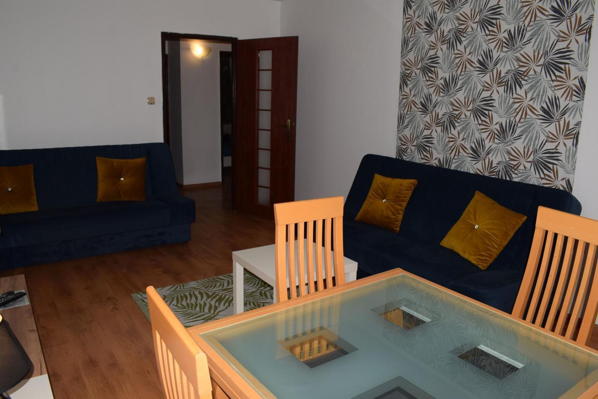 Apartament M-3 - 51M2 - Free Parking เชสโตฮอวา ภายนอก รูปภาพ